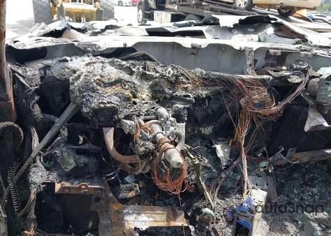 2002 Ford F-150 Xl/Xlt z USA, uszkodzony, nr VIN 1FTRF17W52KA54827